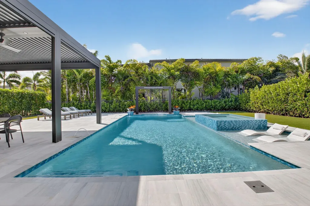 9608 Macchiato Avenue Boca Raton FL 33496