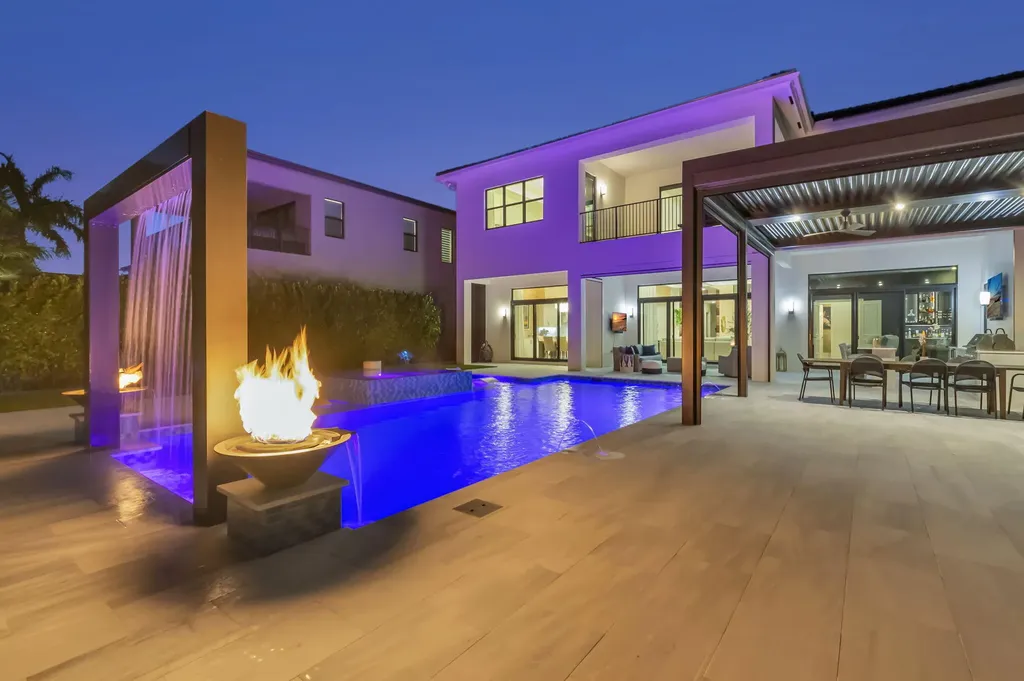 9608 Macchiato Avenue Boca Raton FL 33496