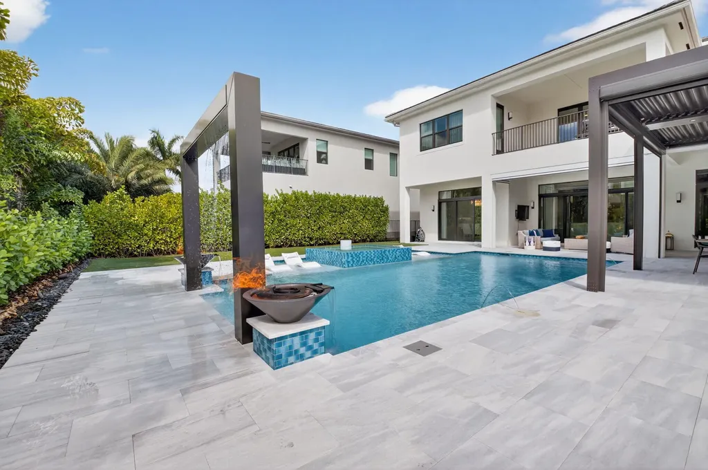 9608 Macchiato Avenue Boca Raton FL 33496