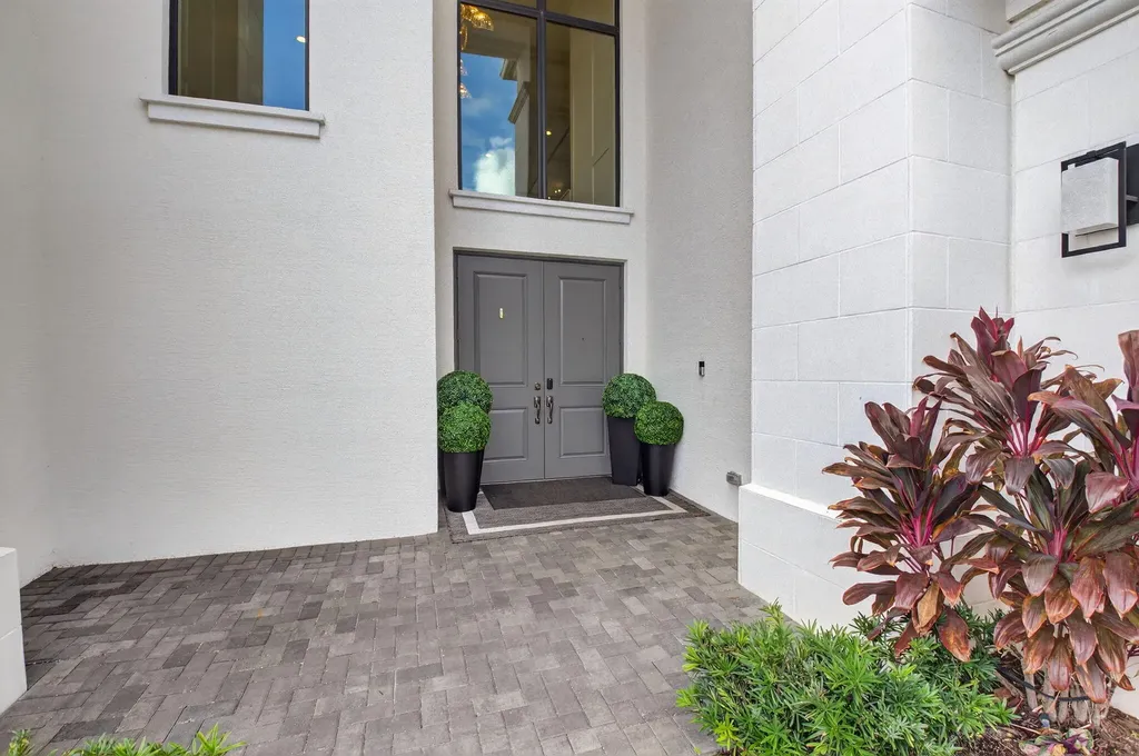 9608 Macchiato Avenue Boca Raton FL 33496