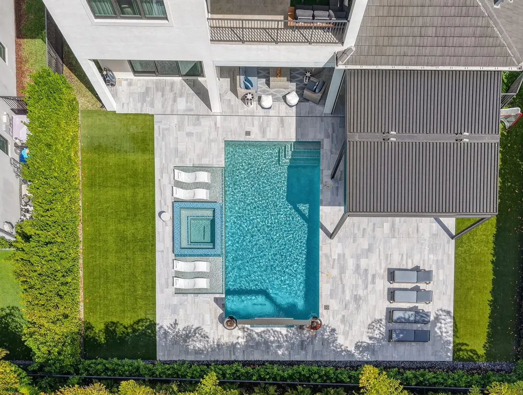 9608 Macchiato Avenue Boca Raton FL 33496