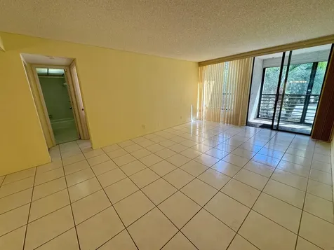 8050 W Mcnab Road Tamarac FL 33321