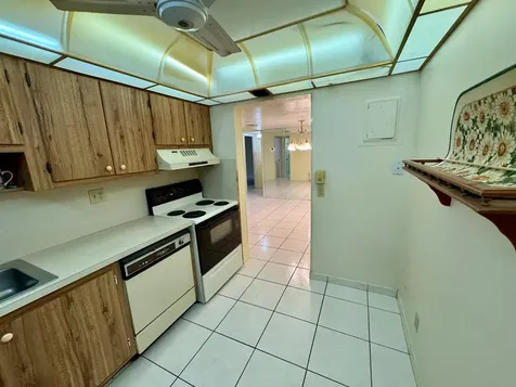 8050 W Mcnab Road Tamarac FL 33321