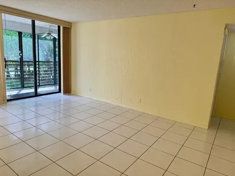 8050 W Mcnab Road Tamarac FL 33321