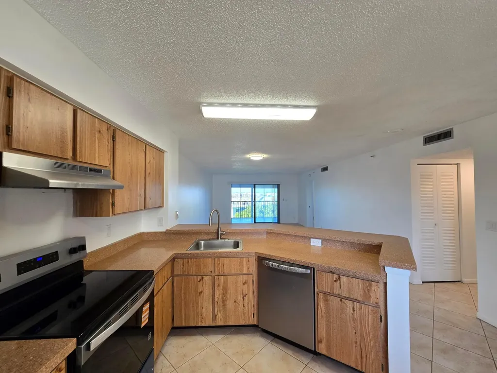 2217 Cypress Island Drive Pompano Beach FL 33069