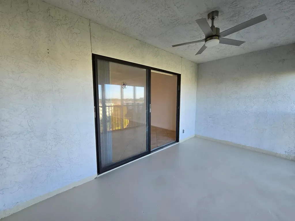 2217 Cypress Island Drive Pompano Beach FL 33069