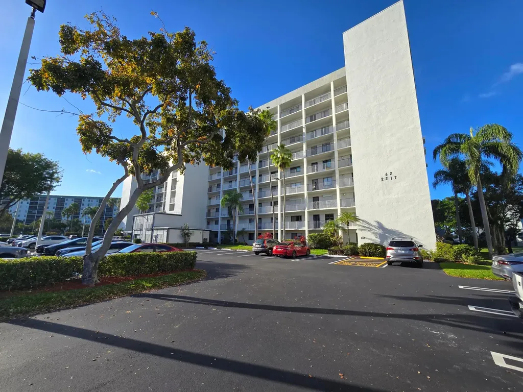 2217 Cypress Island Drive Pompano Beach FL 33069