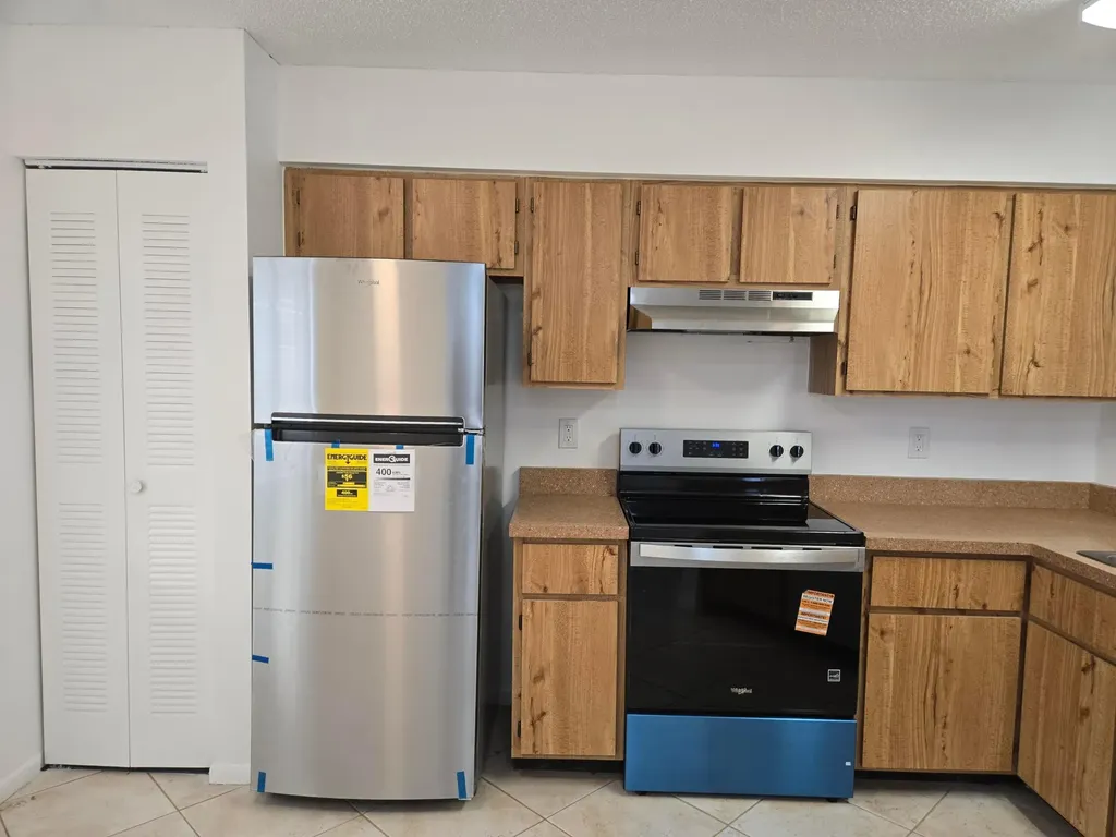 2217 Cypress Island Drive Pompano Beach FL 33069