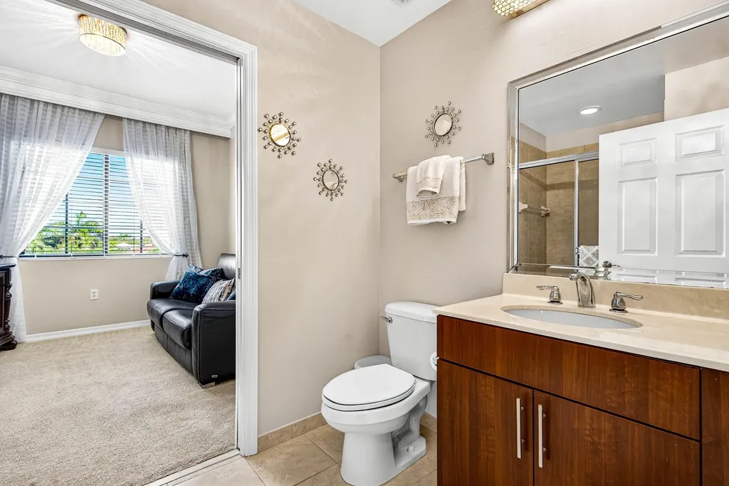 4907 Midtown Lane Palm Beach Gardens FL 33418