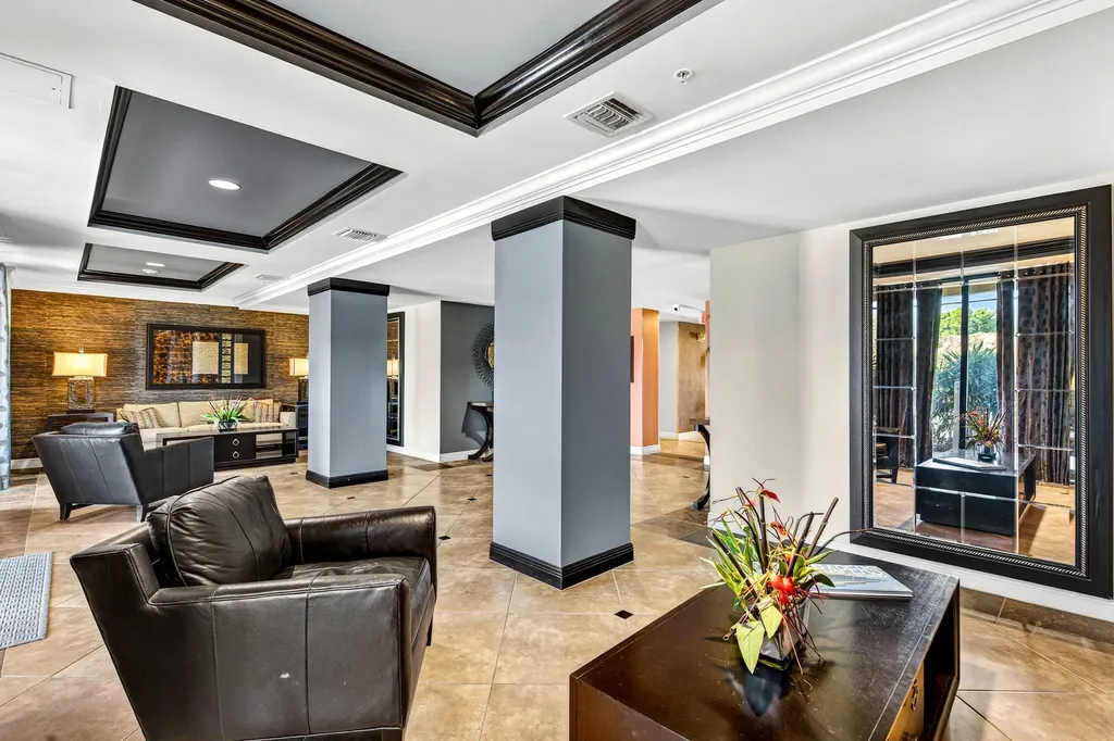 4907 Midtown Lane Palm Beach Gardens FL 33418