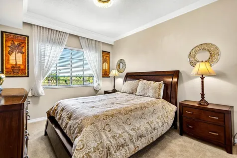 4907 Midtown Lane Palm Beach Gardens FL 33418