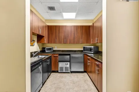4907 Midtown Lane Palm Beach Gardens FL 33418