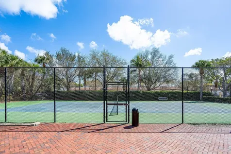 4907 Midtown Lane Palm Beach Gardens FL 33418