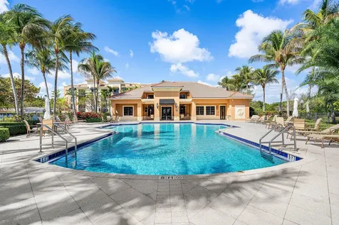 4907 Midtown Lane Palm Beach Gardens FL 33418