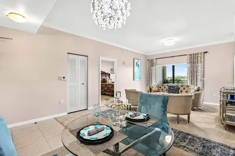 4907 Midtown Lane Palm Beach Gardens FL 33418