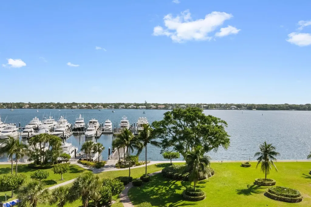 136 Lakeshore Drive North Palm Beach FL 33408