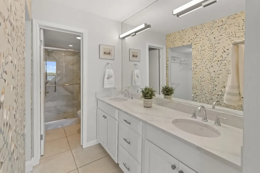 136 Lakeshore Drive North Palm Beach FL 33408