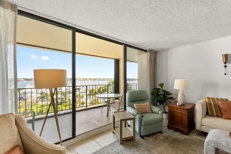 136 Lakeshore Drive North Palm Beach FL 33408
