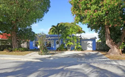 1817 N M Street Lake Worth Beach FL 33460