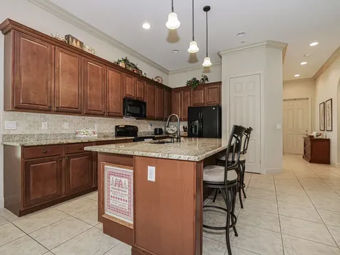 753 SW Fortunella Circle Circle SW Vero Beach FL 32968