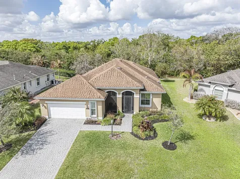 753 SW Fortunella Circle Circle SW Vero Beach FL 32968