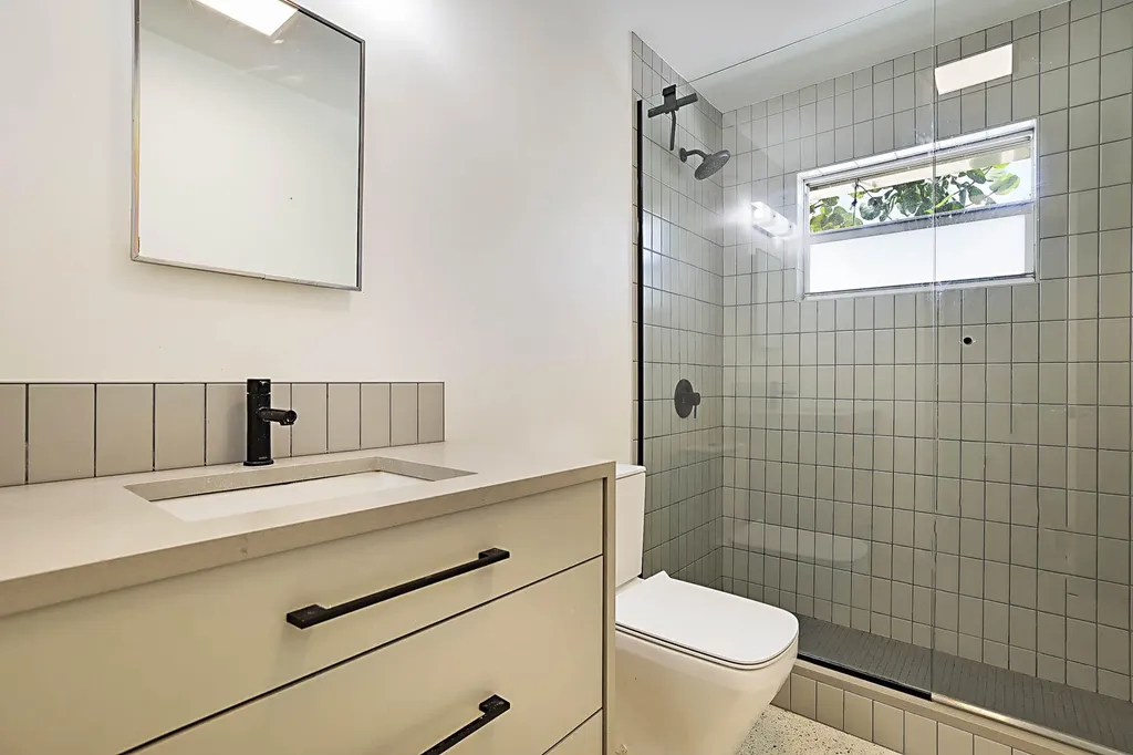 400 NW 6th Avenue Boca Raton FL 33432
