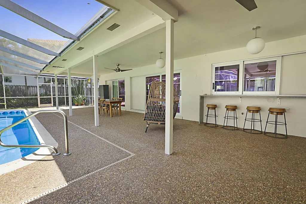 400 NW 6th Avenue Boca Raton FL 33432