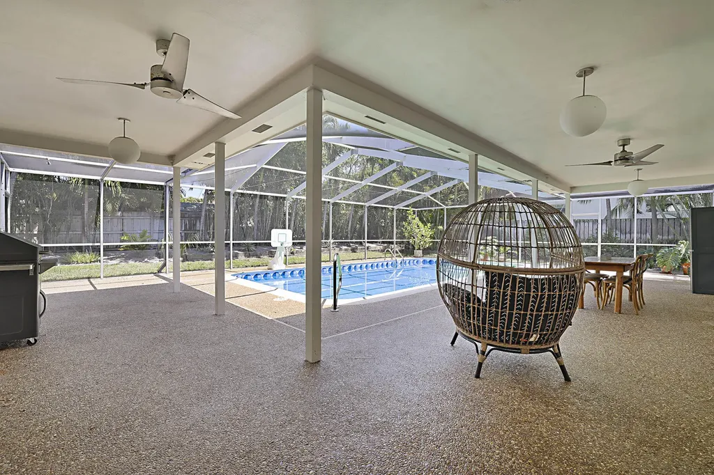 400 NW 6th Avenue Boca Raton FL 33432