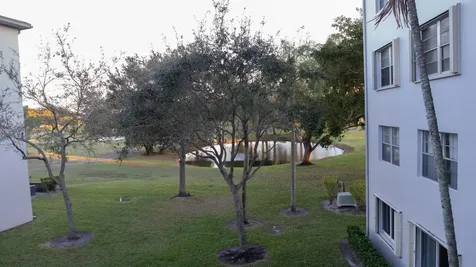 400 SW 134th Way Pembroke Pines FL 33027