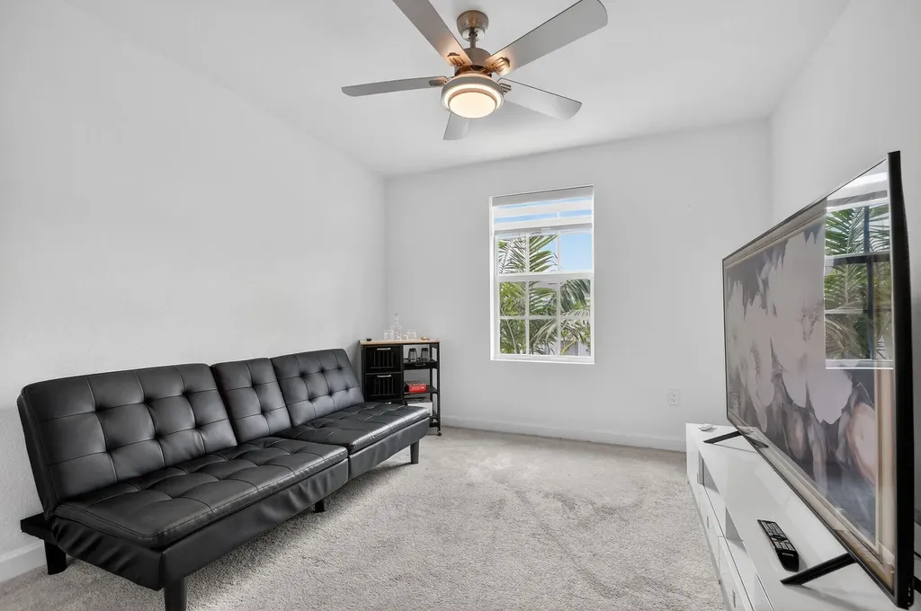 4326 Hammock Grove Drive Lake Worth FL 33467