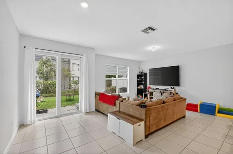4326 Hammock Grove Drive Lake Worth FL 33467