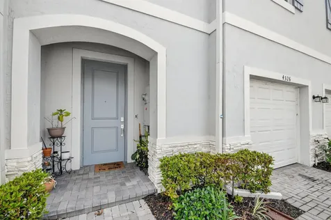 4326 Hammock Grove Drive Lake Worth FL 33467