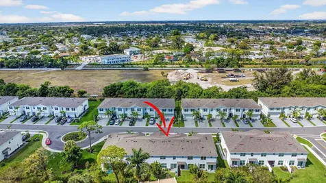 4326 Hammock Grove Drive Lake Worth FL 33467