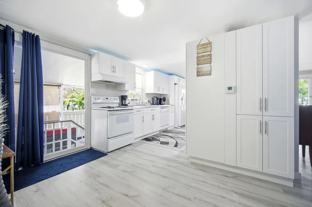 2340 SW 51st Court Fort Lauderdale FL 33312