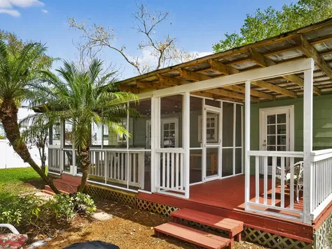 2419 19th Avenue Vero Beach FL 32960