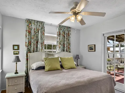 2419 19th Avenue Vero Beach FL 32960