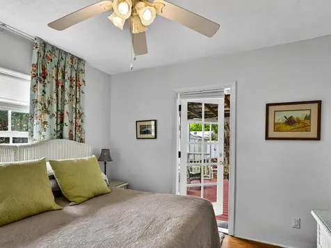 2419 19th Avenue Vero Beach FL 32960