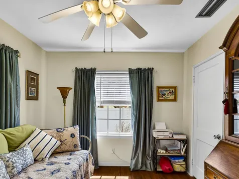 2419 19th Avenue Vero Beach FL 32960