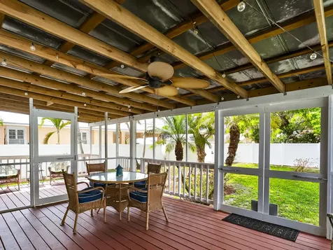 2419 19th Avenue Vero Beach FL 32960