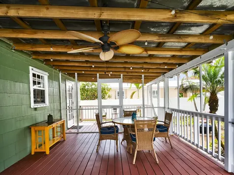 2419 19th Avenue Vero Beach FL 32960