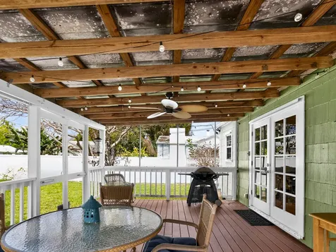 2419 19th Avenue Vero Beach FL 32960