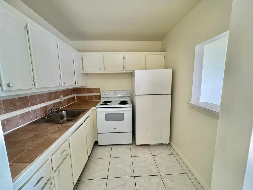 179 Berkshire I West Palm Beach FL 33417