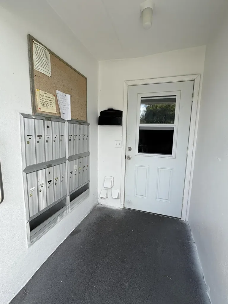 179 Berkshire I West Palm Beach FL 33417