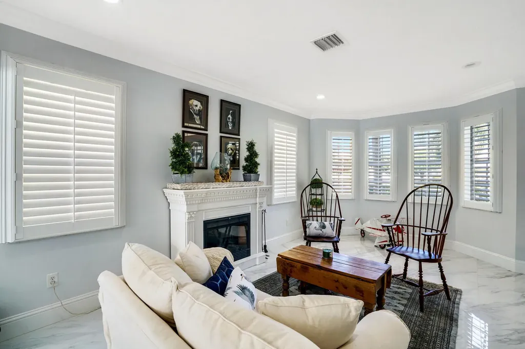 2176 Bellcrest Circle Royal Palm Beach FL 33411