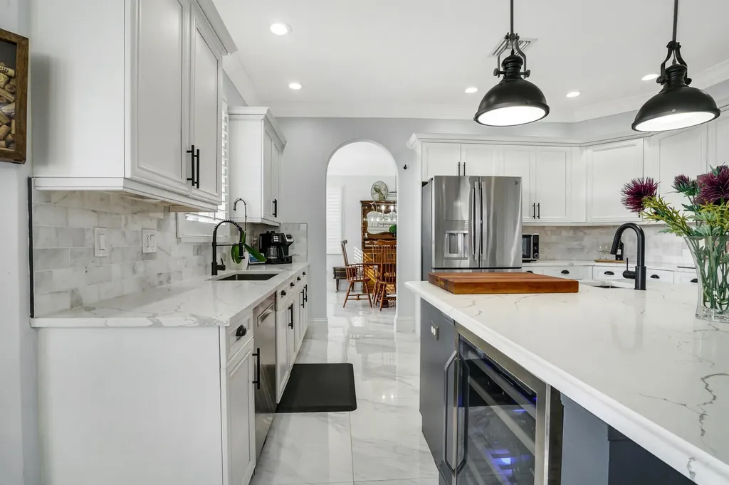 2176 Bellcrest Circle Royal Palm Beach FL 33411