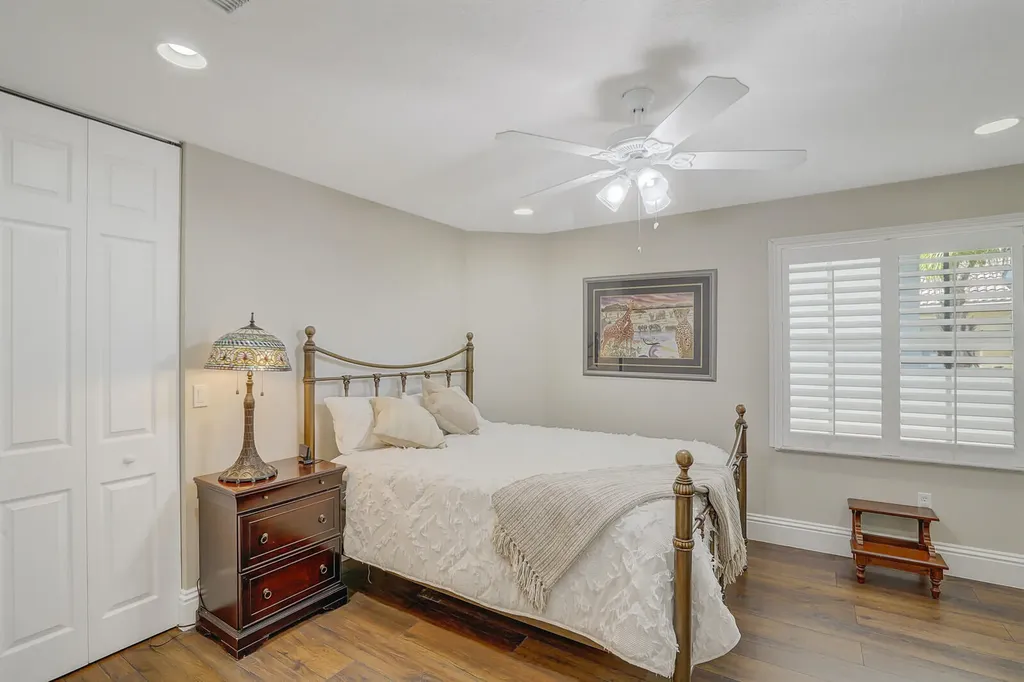 2176 Bellcrest Circle Royal Palm Beach FL 33411