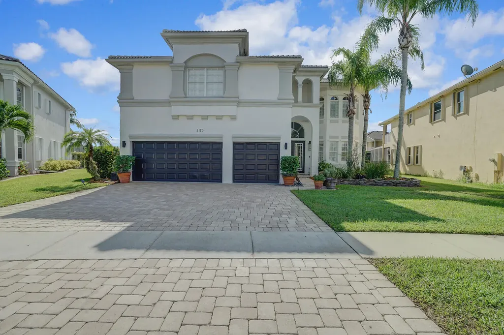 2176 Bellcrest Circle Royal Palm Beach FL 33411