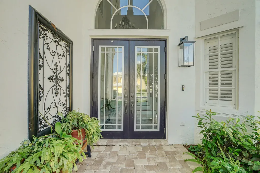 2176 Bellcrest Circle Royal Palm Beach FL 33411