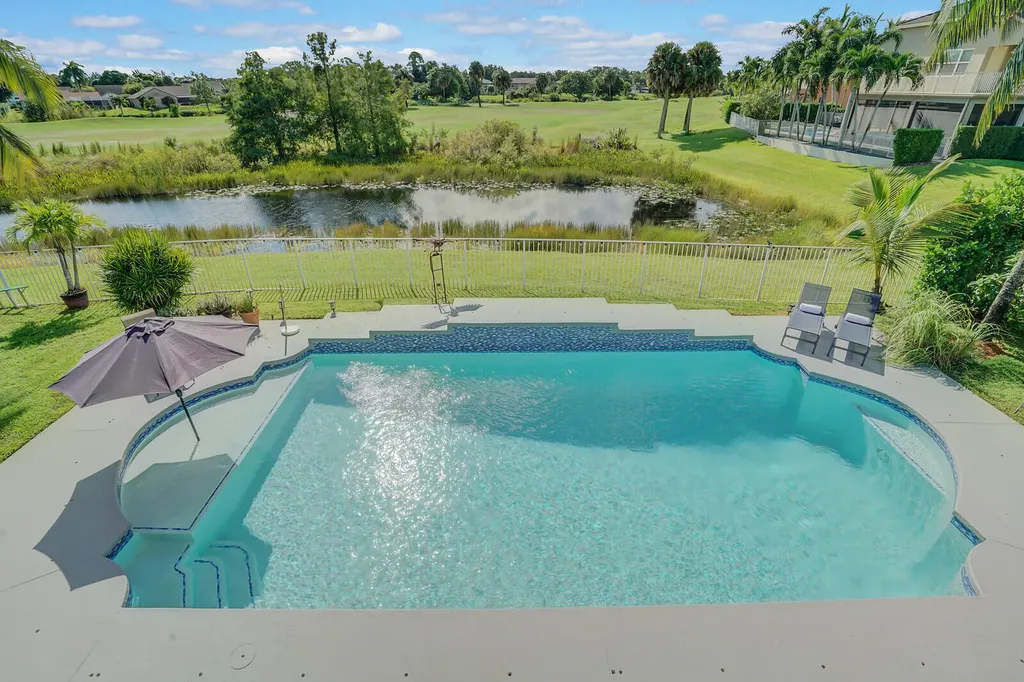 2176 Bellcrest Circle Royal Palm Beach FL 33411