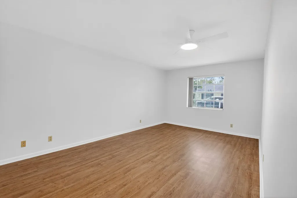 10136 S 42nd Avenue S Boynton Beach FL 33436